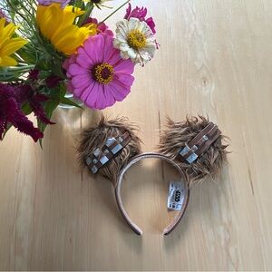 *SOLD* Adorable rare Chewbacca Disney parks ears